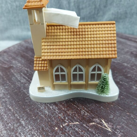 Hallmark Keepsake Ornament The Church Choir 2003 Edition - Picture 5 of 11